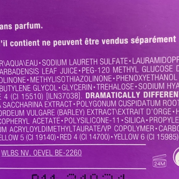 💥SOLD💥BNIB CLINIQUE Gift Box 📦 - Picture 8 of 8